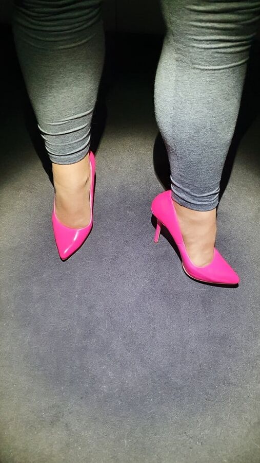 Pink fuck-me Heels