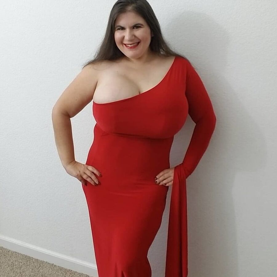 Bbw mix (Busty dressed)