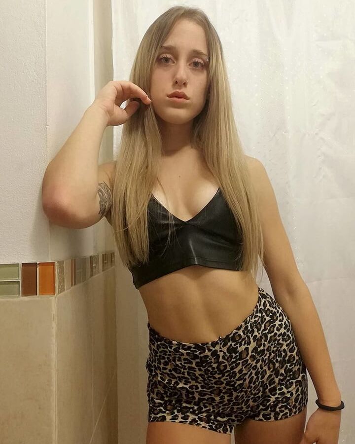 On Instagram- caroladawi