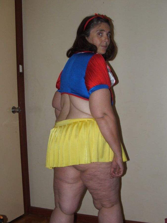 uniform bitch me