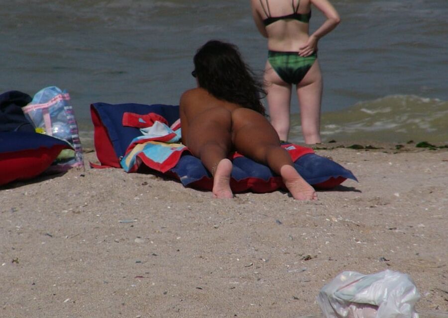 Brune a la plage II