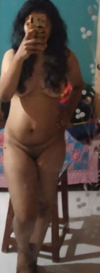 Sexy Indian Ritu