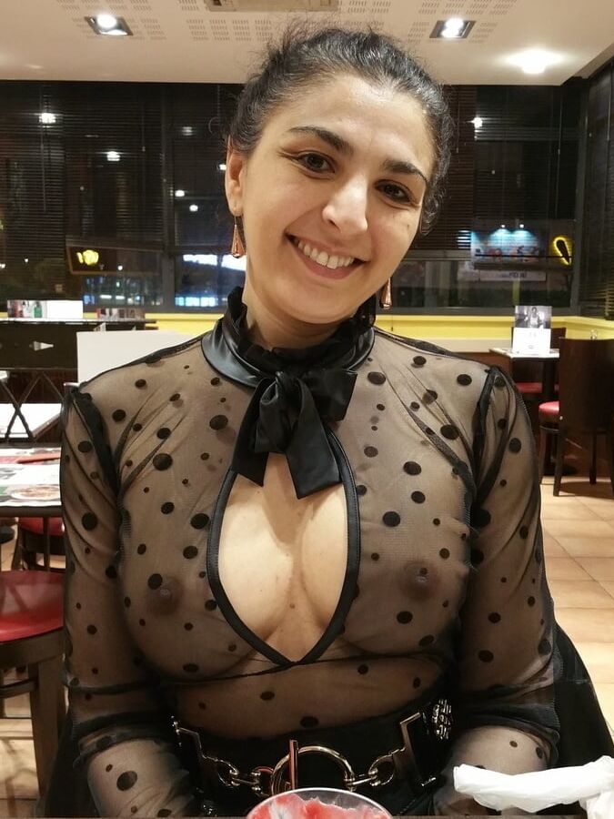 Hotwives and Cuckoldresses