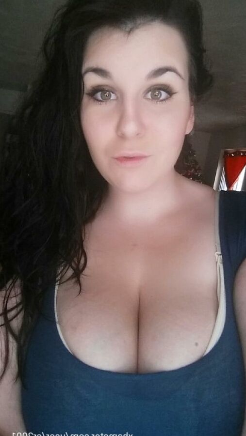 Miranda, Huge tits slut from Michigan