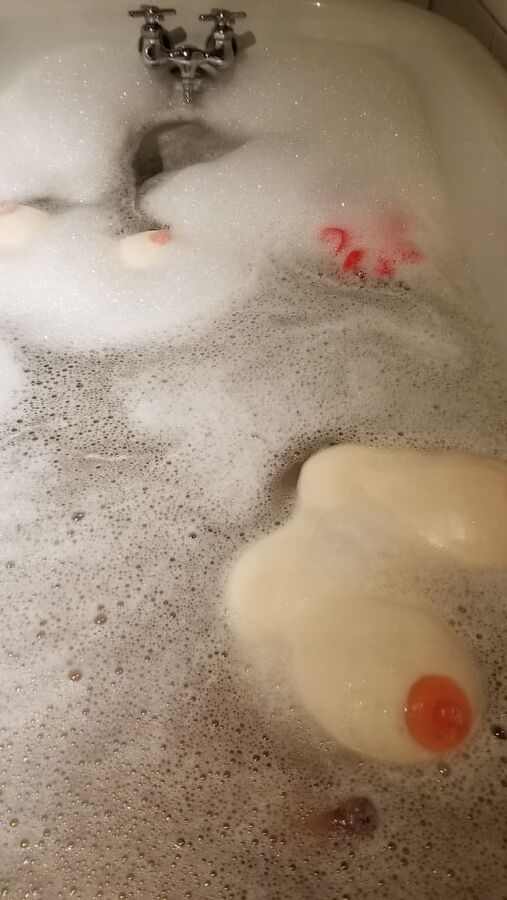 Bathing with Ane and Imouto