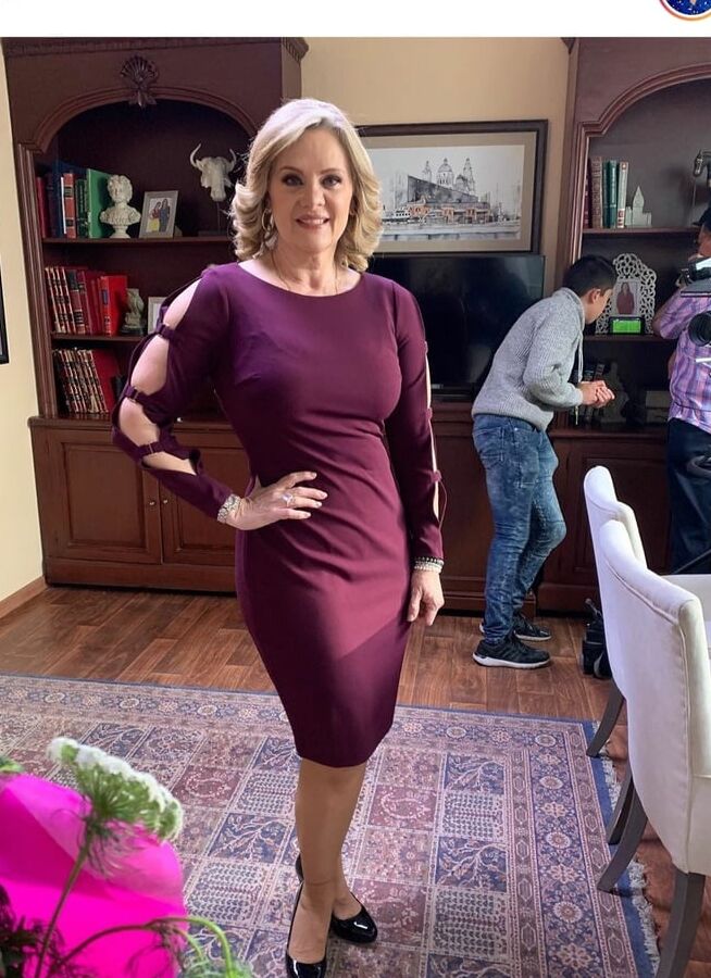 Famosas Erika Buenfil tetona actriz mexicana