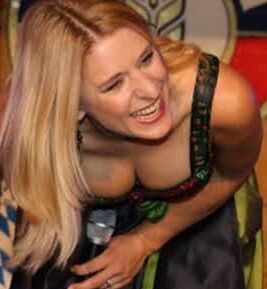 sexy Stefanie Hertel-was moechtet ihr mit ihr erleben