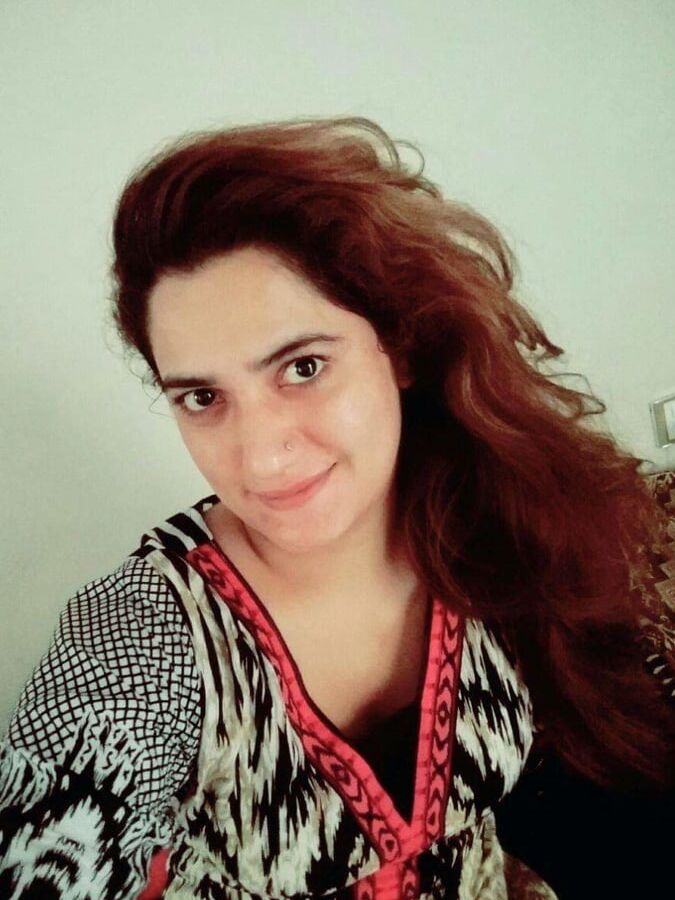 Pakistani call girl