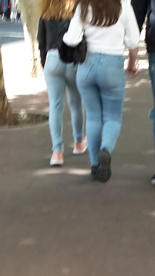 FLASHING IN THE STREET