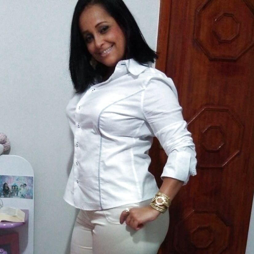 SDRUWS - BRAZILIAN PORNSTAR DARLENE AMARO