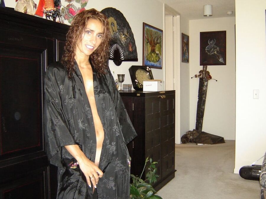 French MILF solo -