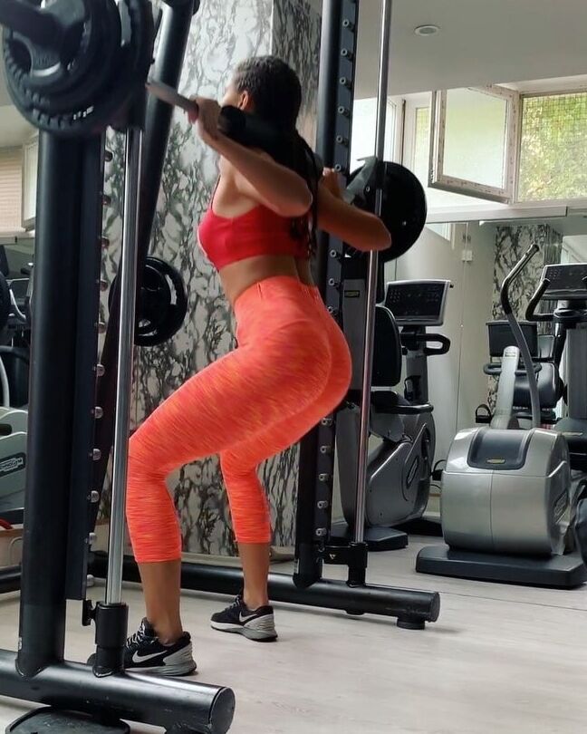 Lena Savev Fit Serbian Beauty