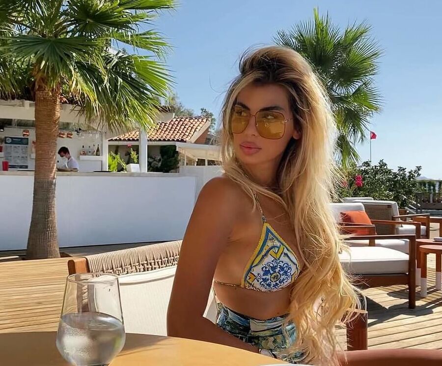 albenian bitch LUANA