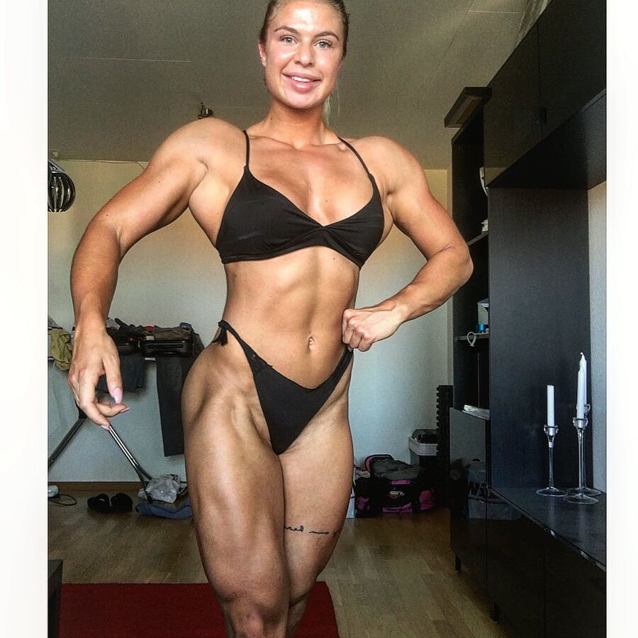 SEXY FBB (GOLD)