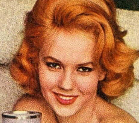 Colleen Farrington (madre de Diane Lane)