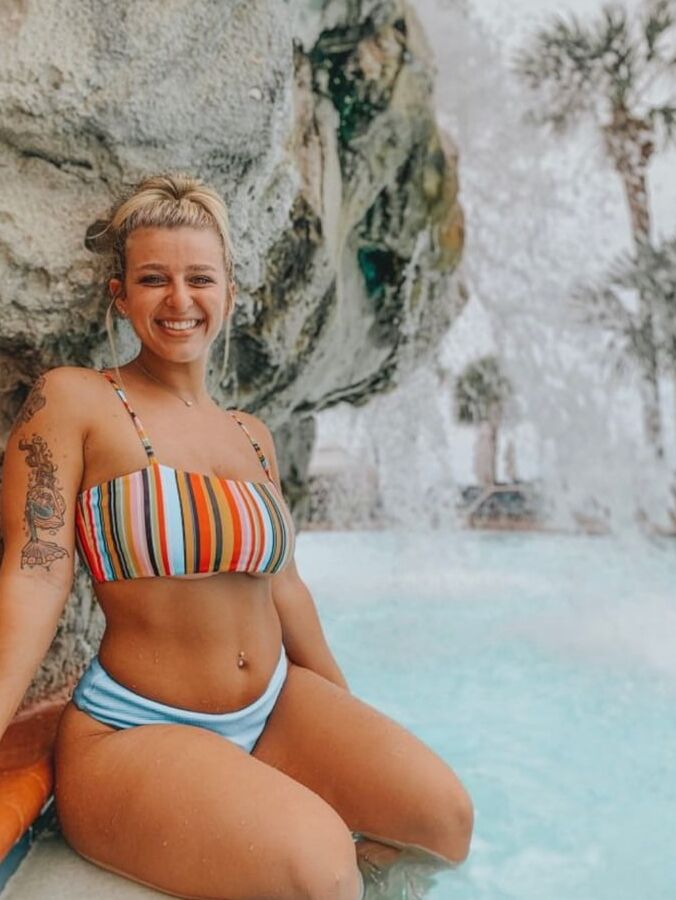 Tinder, bumble and Skout girls