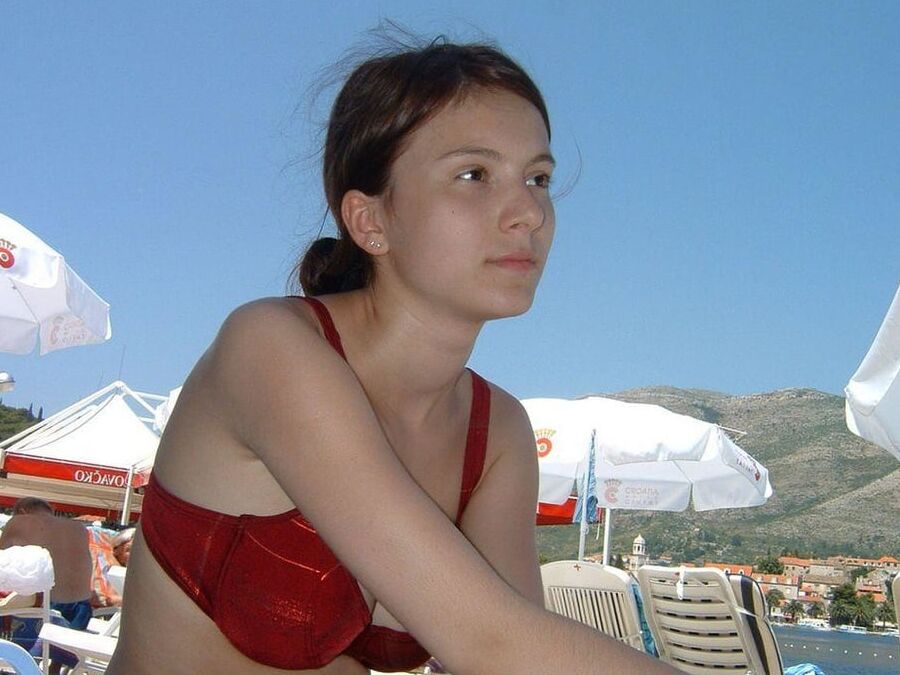 PSh : Cute Girl N. Vacation Photos