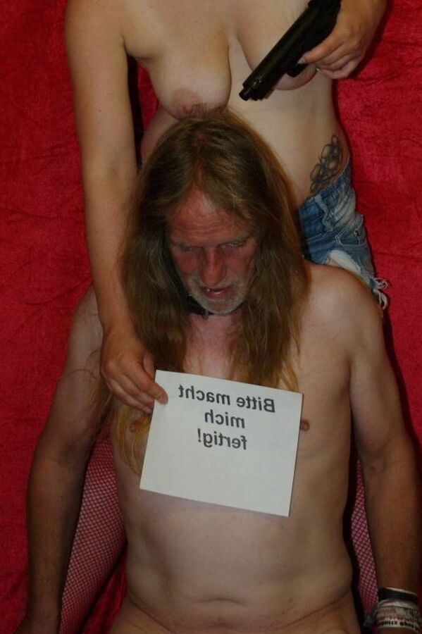 Suche fuer ihn perversen Dom oder Domina