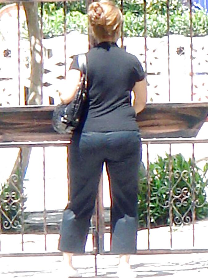 Red Ass Milf