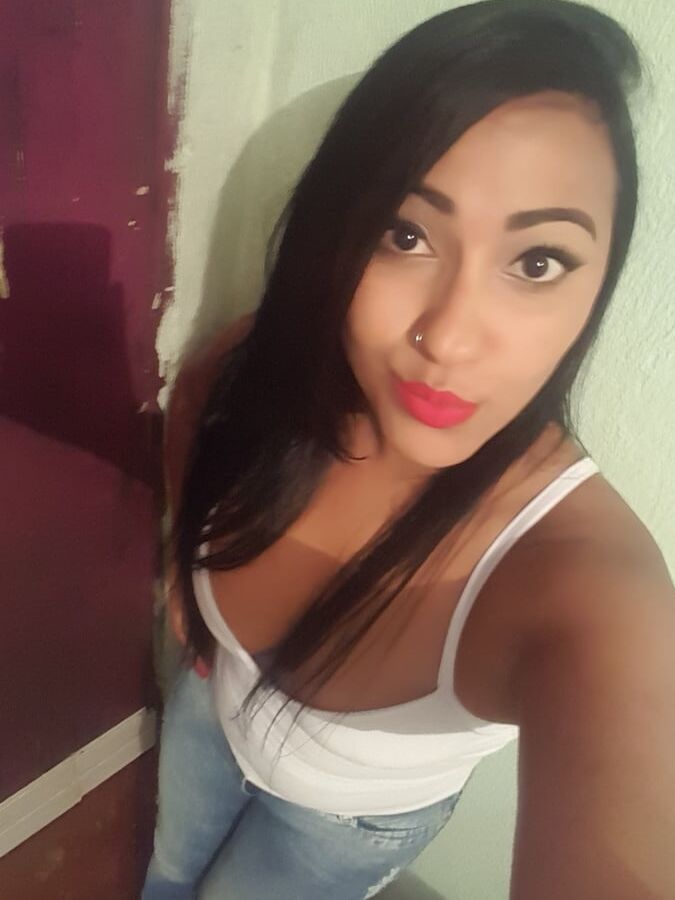 Hot busty matured girl big boobs pics shared in chat