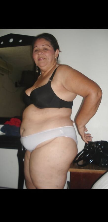 Graciela Mamacita Nalgona