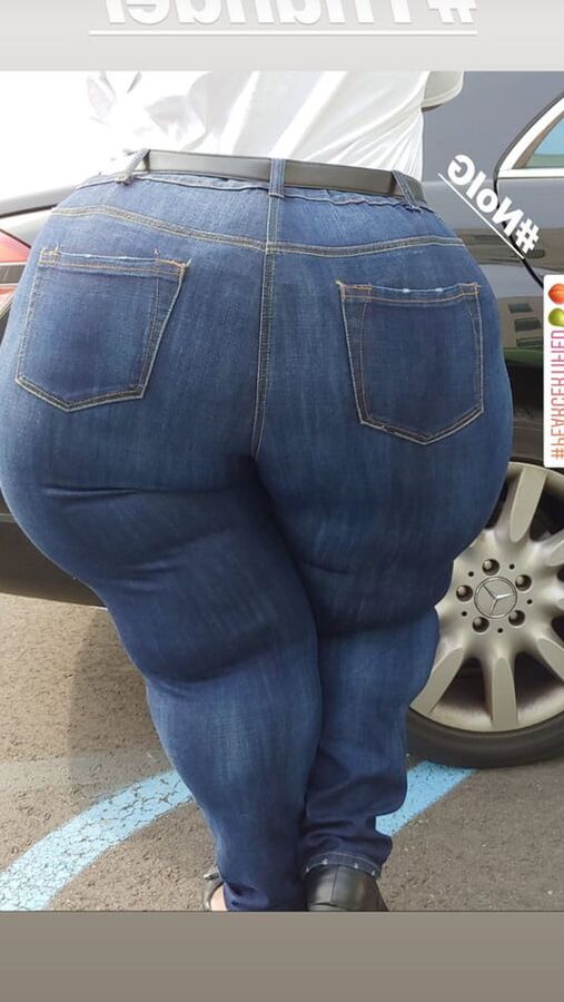 Thick legs Delores