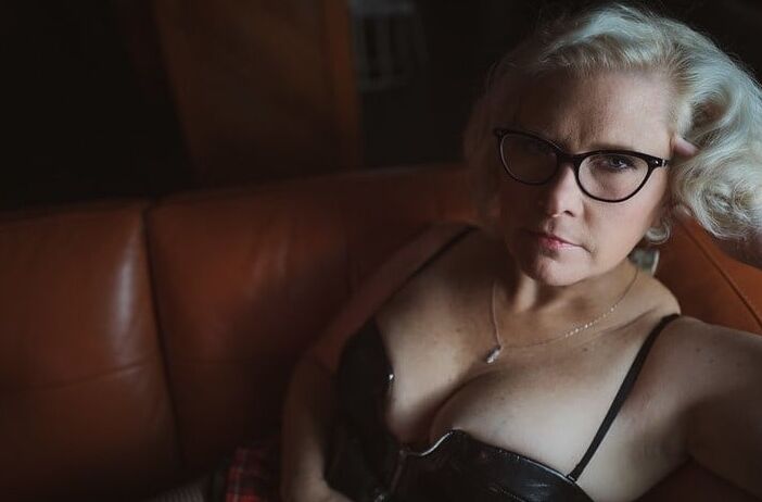Seductress