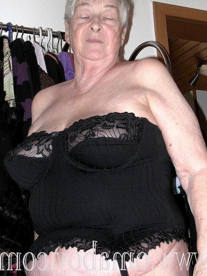 Granny Art Pics