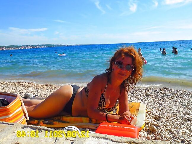 Moja mama majka (mom)