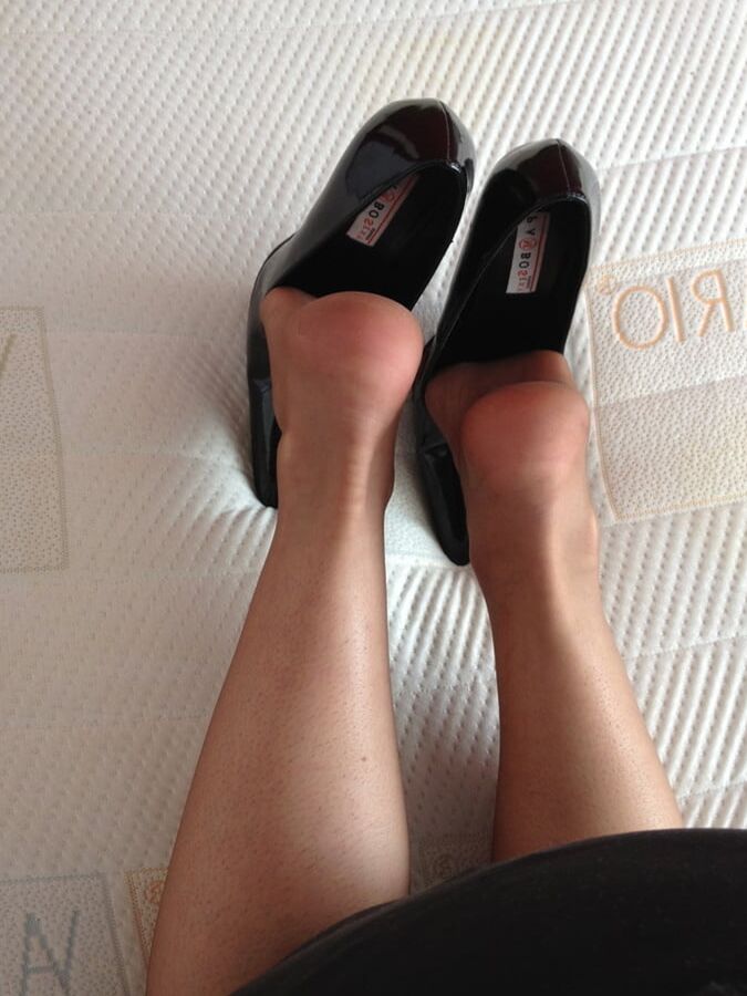 Nylonfeet IX