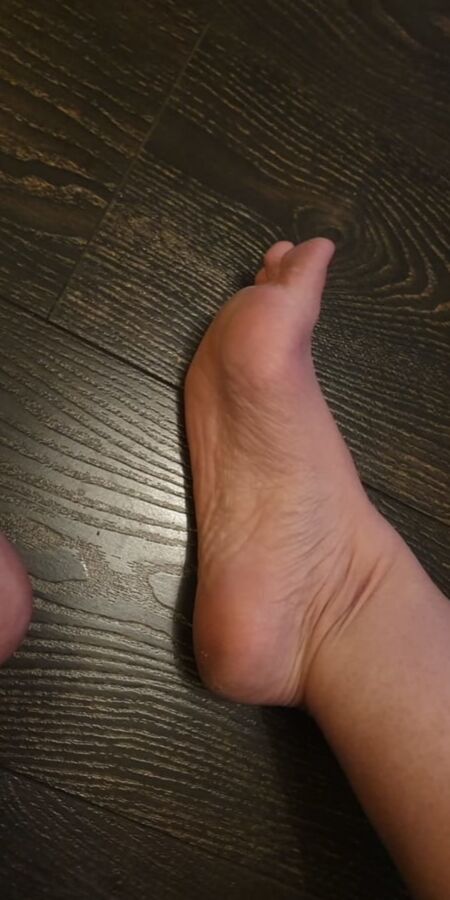 Sexy feet and heels