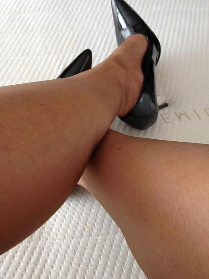 Nylonfeet IX