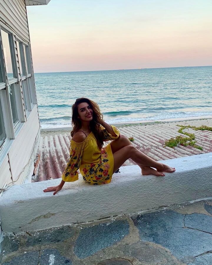 Sexy Turkish Yesim Akin