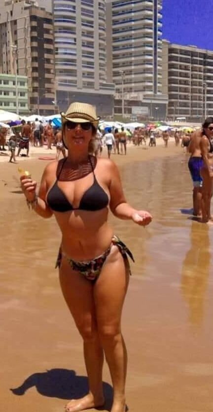 COROA KARLA