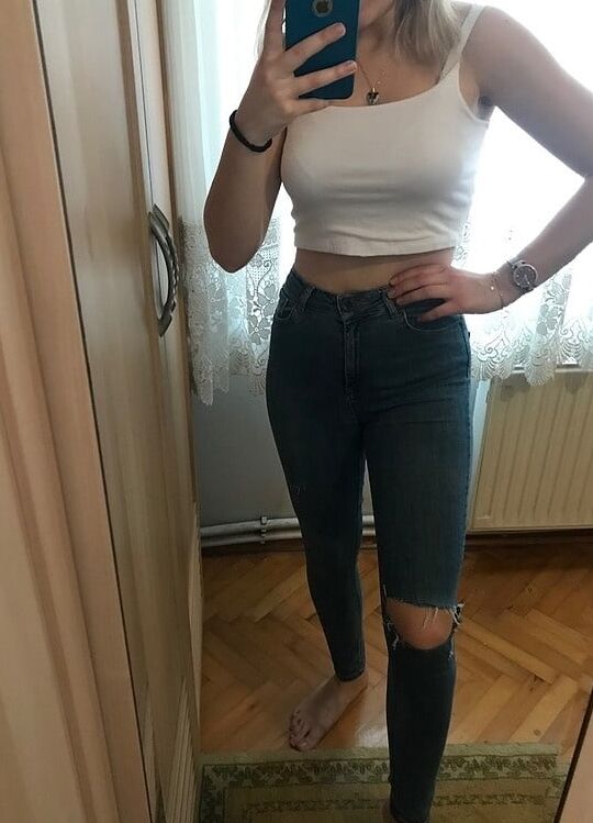 Turkish sexy girls (non-porn but very sexy)