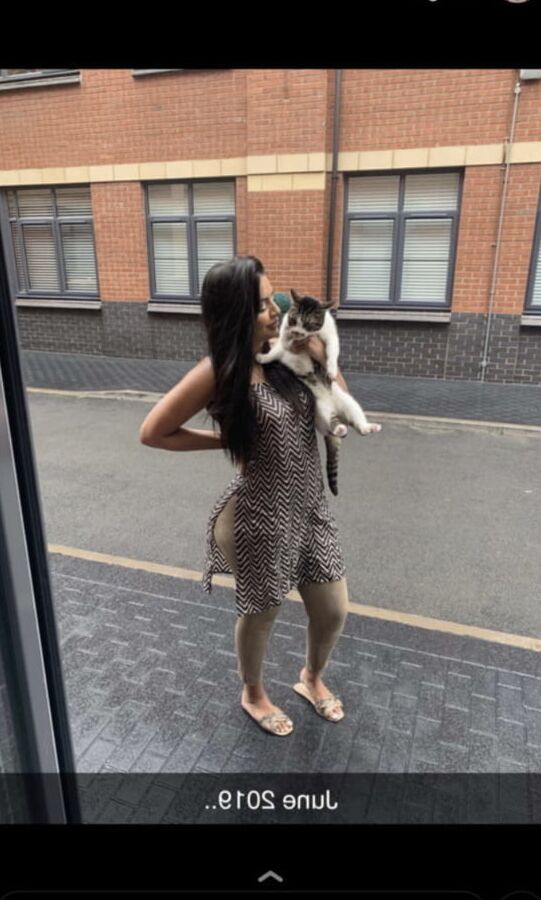 Sexy paki slut, dirty comments please