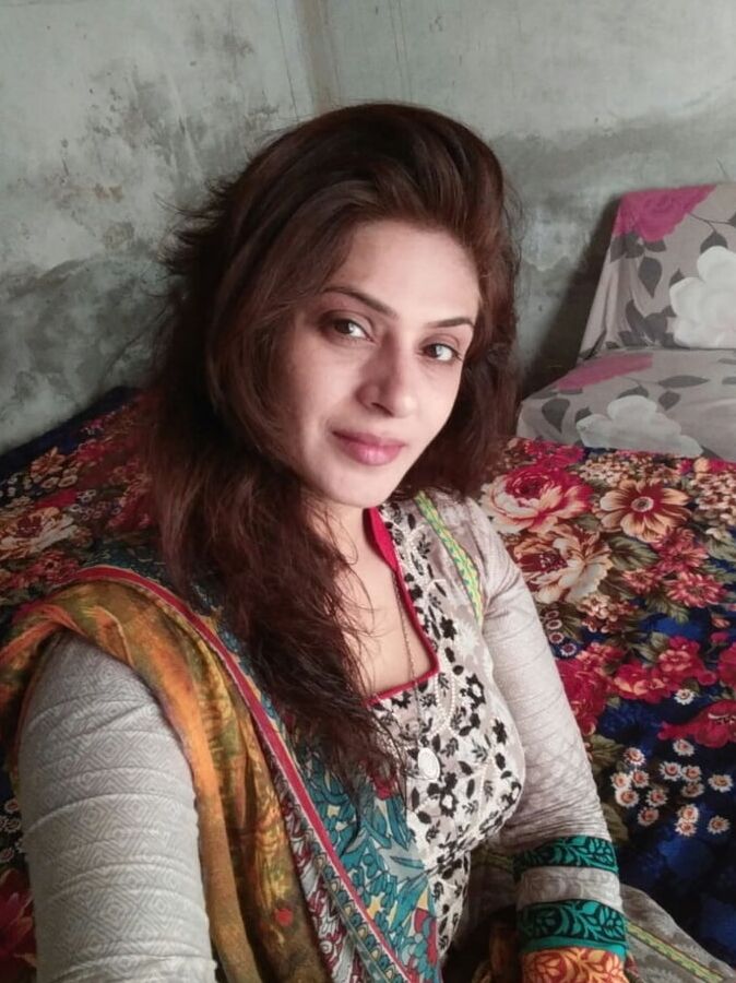 Desi hot punjabi girl