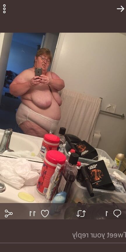 Hoodyman ssbbw . Screen shots mega post .