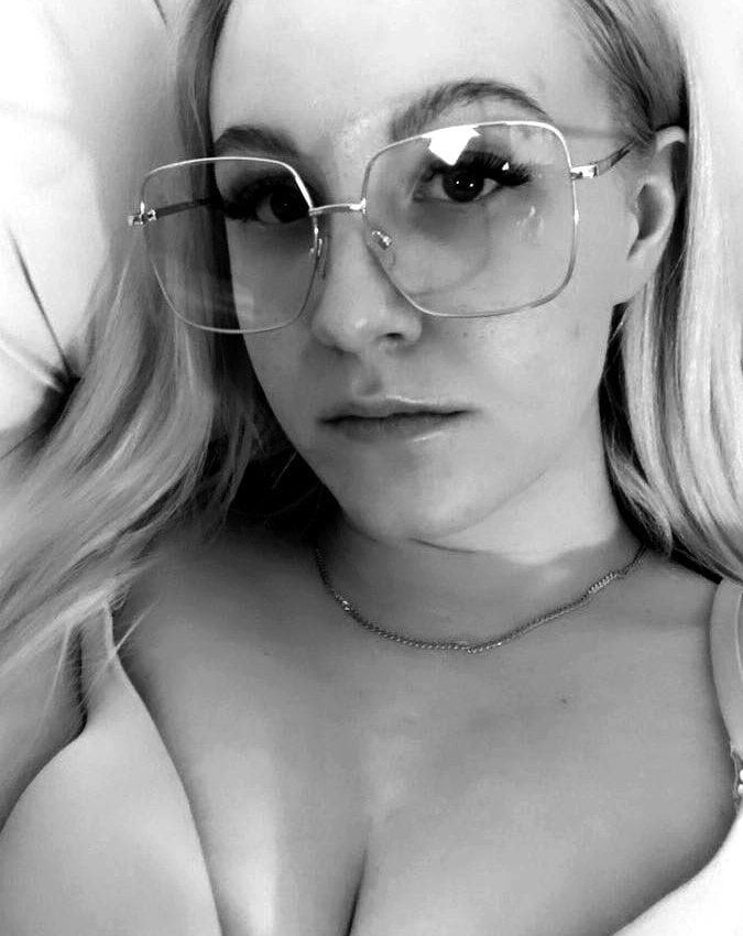 Photos Waiting For My Cum Tribute