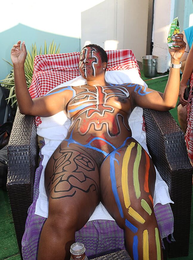 Bodypainted Curvy Thick Ebony