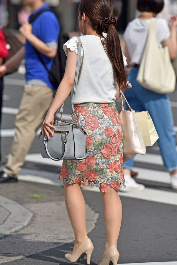 Hosed legs in Japan