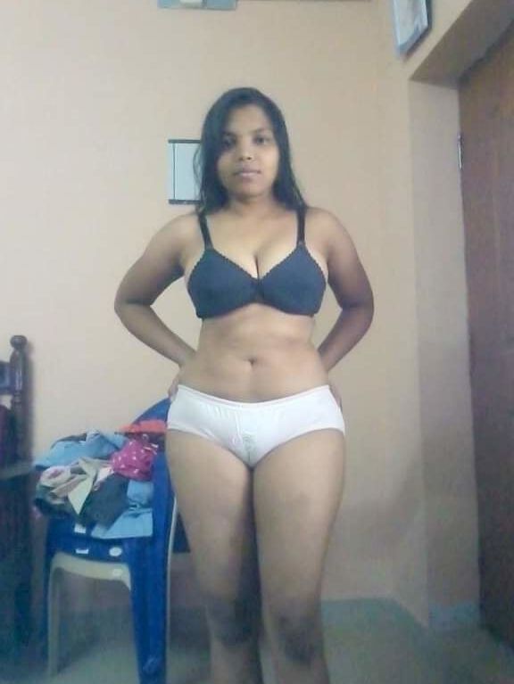 Desi girl boobs