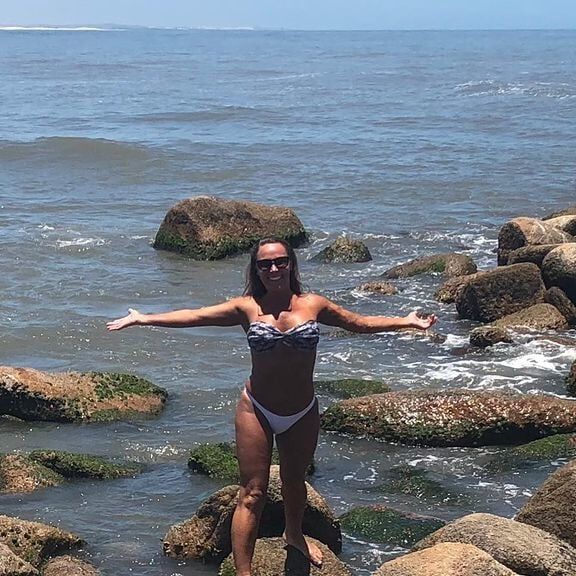 Liz enfermeira gostosa