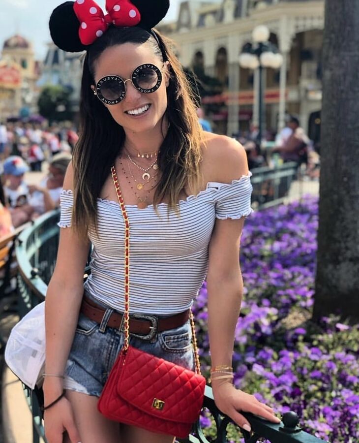 Capucine Anav
