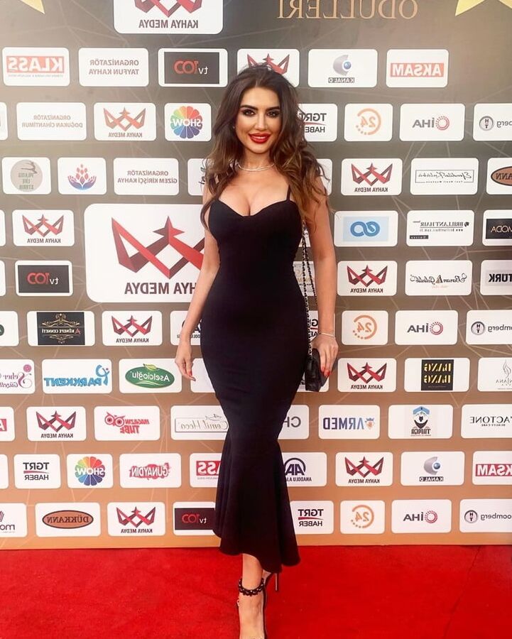Sexy Turkish Yesim Akin