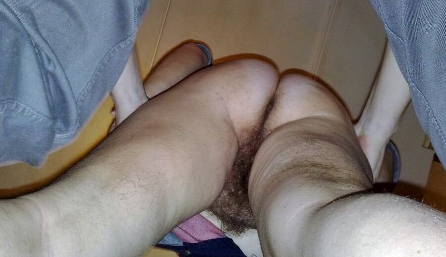 Mature Pisser