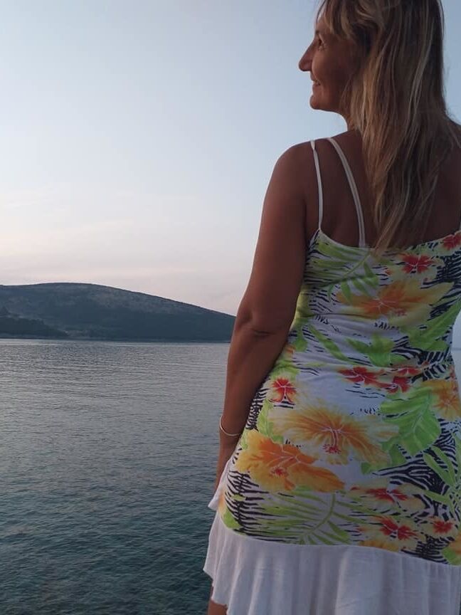 Opasna mama siromasne mamice horny MILF