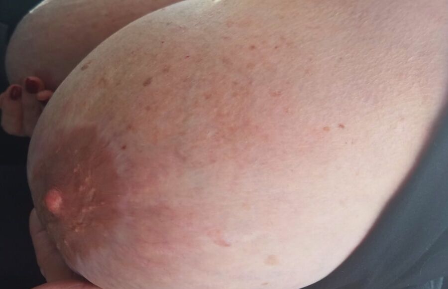 Mature Elaine Big Tits