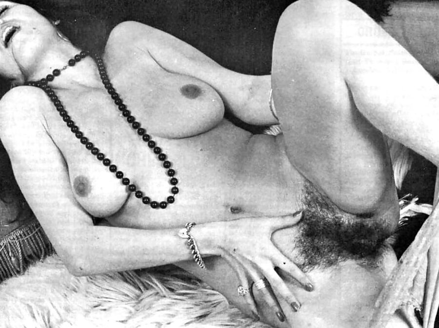 Vintage HOT SPREAD