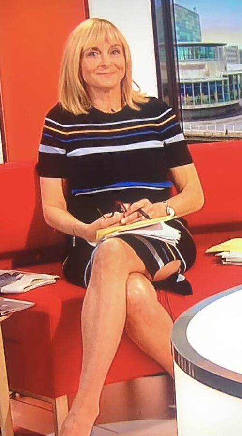 Todays Wank Target..Louise Minchin Showing Off Her Sexy Legs
